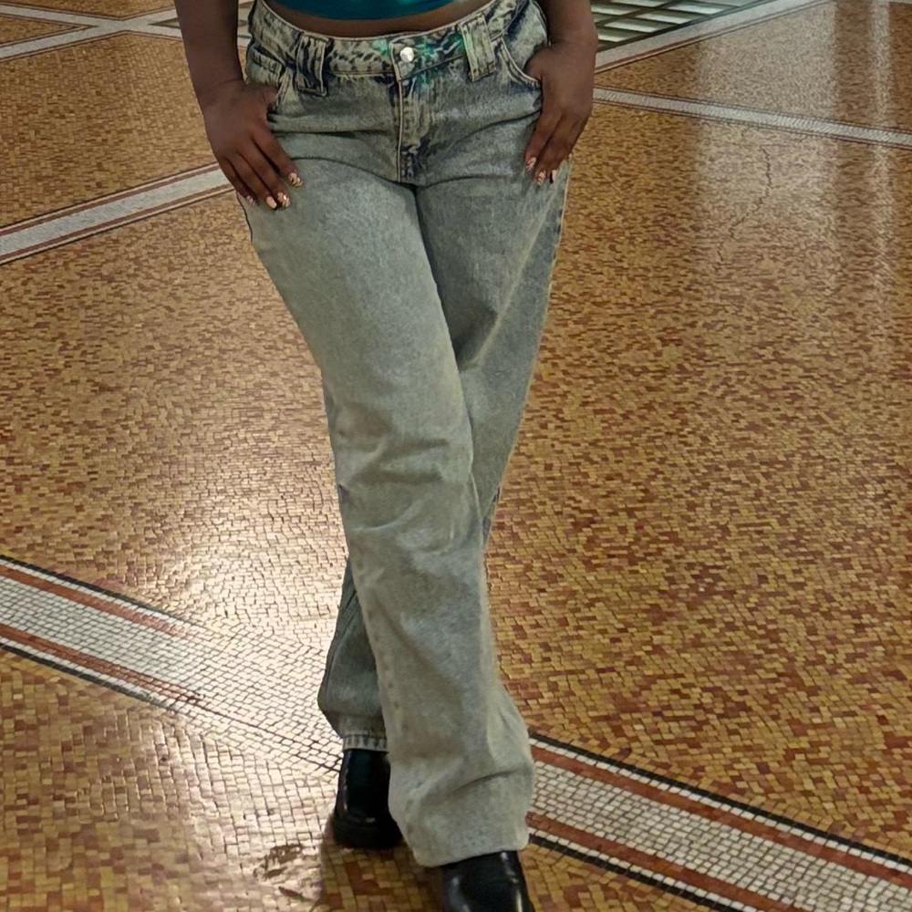 Light Wash Acid Jeans